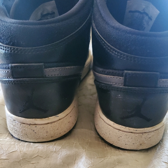 Air Jordan 1 Mid Prem BG youth sneakers - Picture 5 of 9